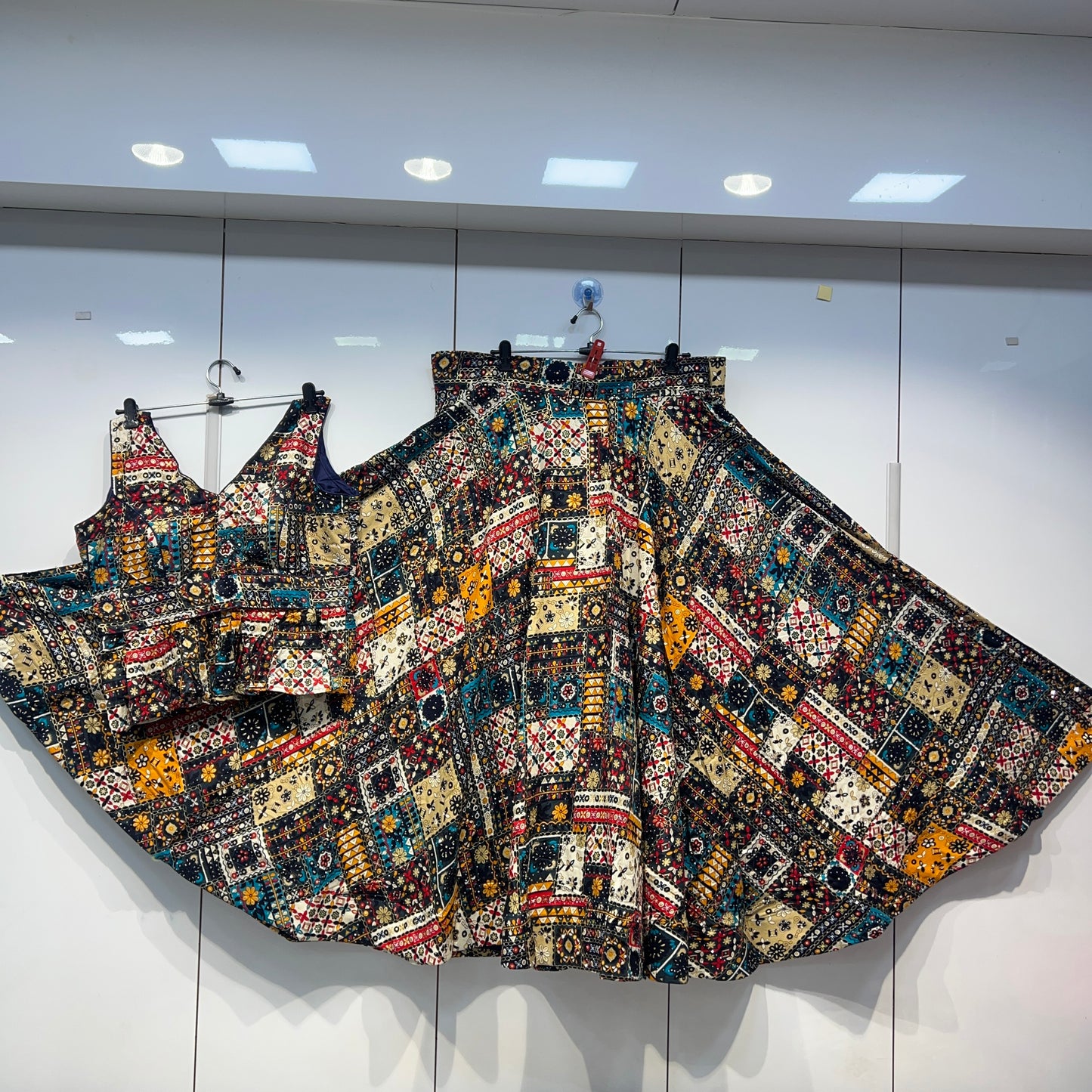 8mtr flair Rayon silk Lehnga Blouse Set