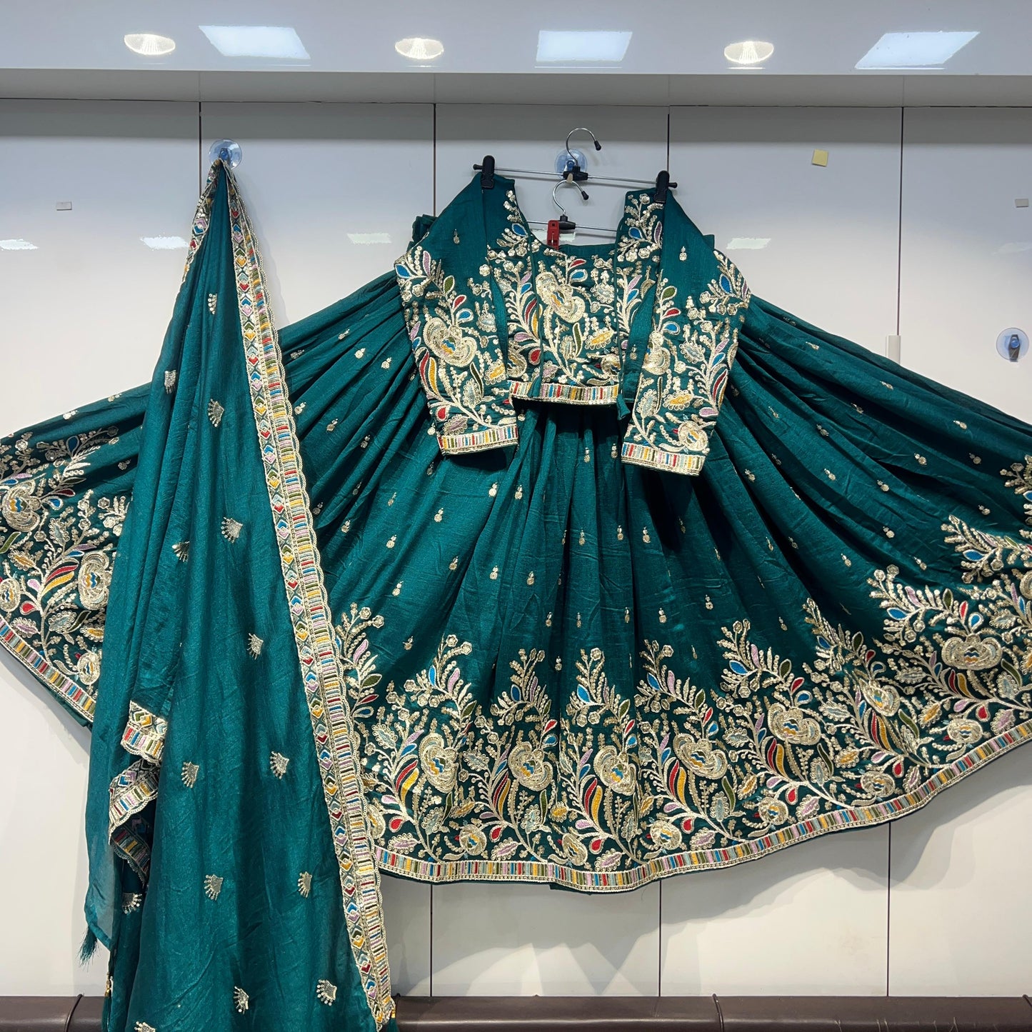 6'mtr Flair Heavy Daman Work Silk Lehnga Blouse Duppta Set