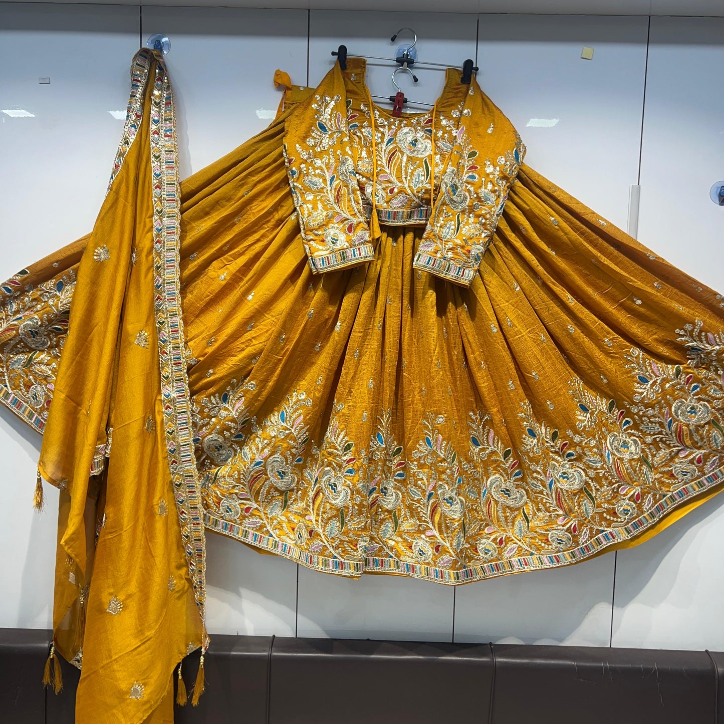 6'mtr Flair Heavy Daman Work Silk Lehnga Blouse Duppta Set