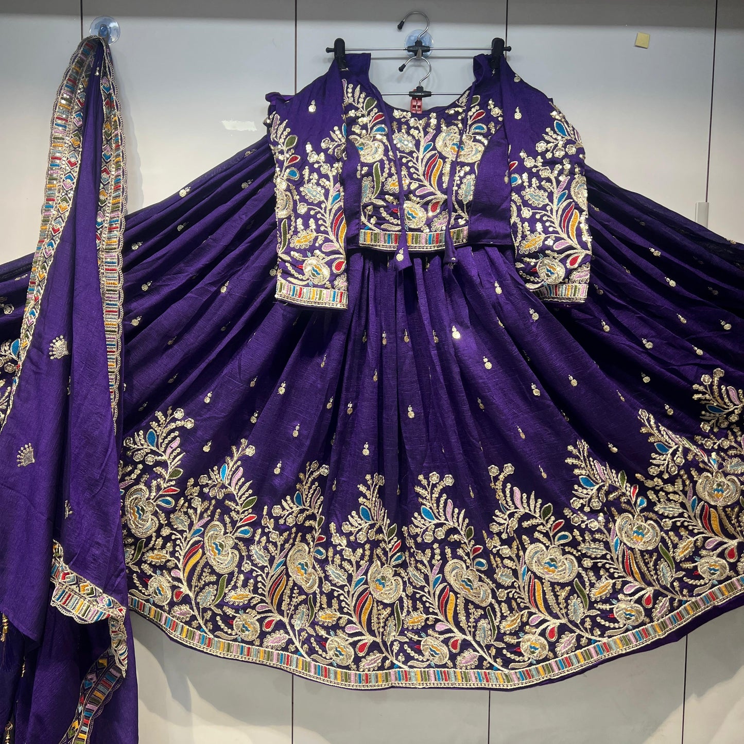 6'mtr Flair Heavy Daman Work Silk Lehnga Blouse Duppta Set