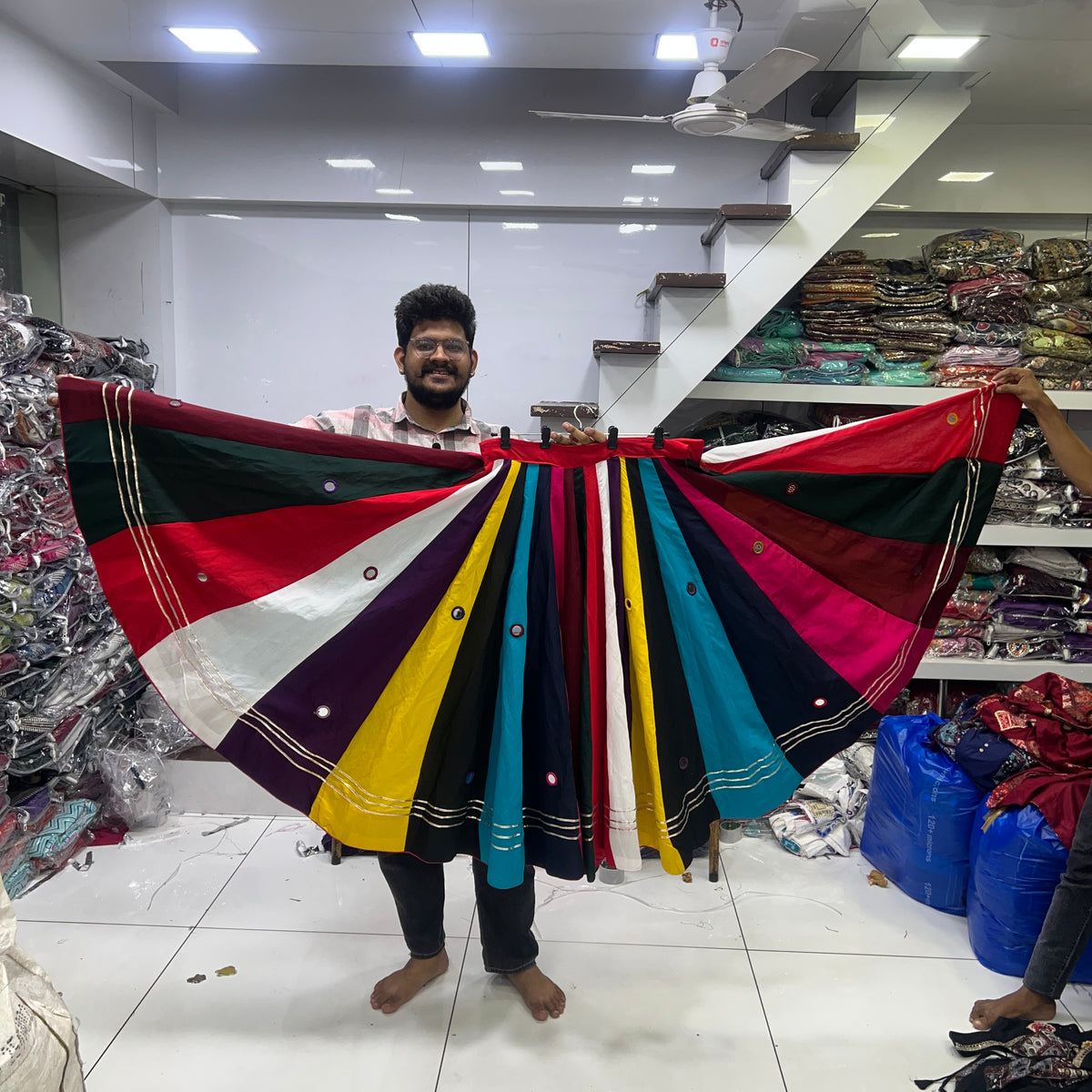40kali mirror work Gotapati 13-15mtr Only skirt