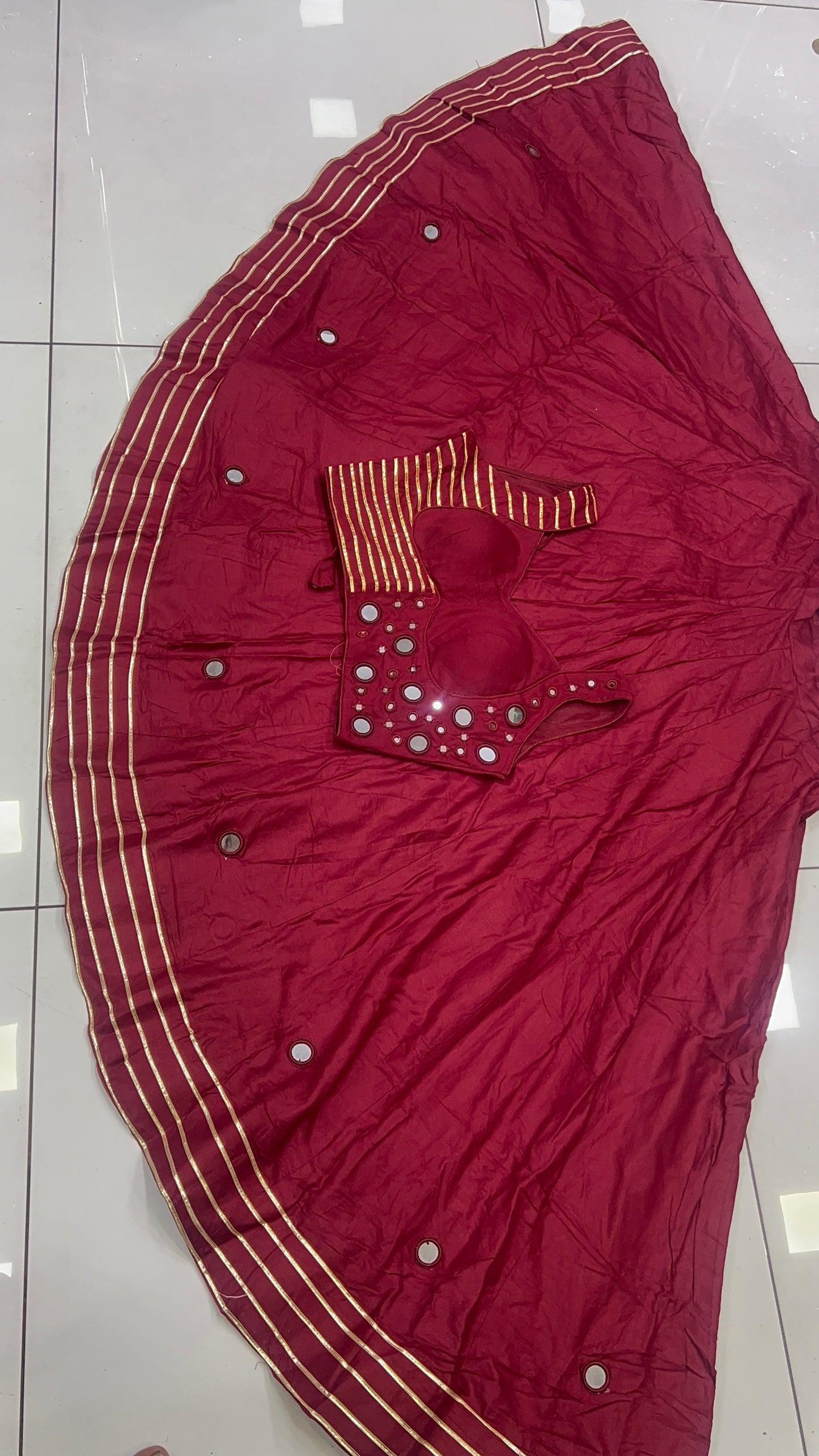 8Mtr Flair Heavy Mirror Designer Blouse And 20Kali Lehnga Set