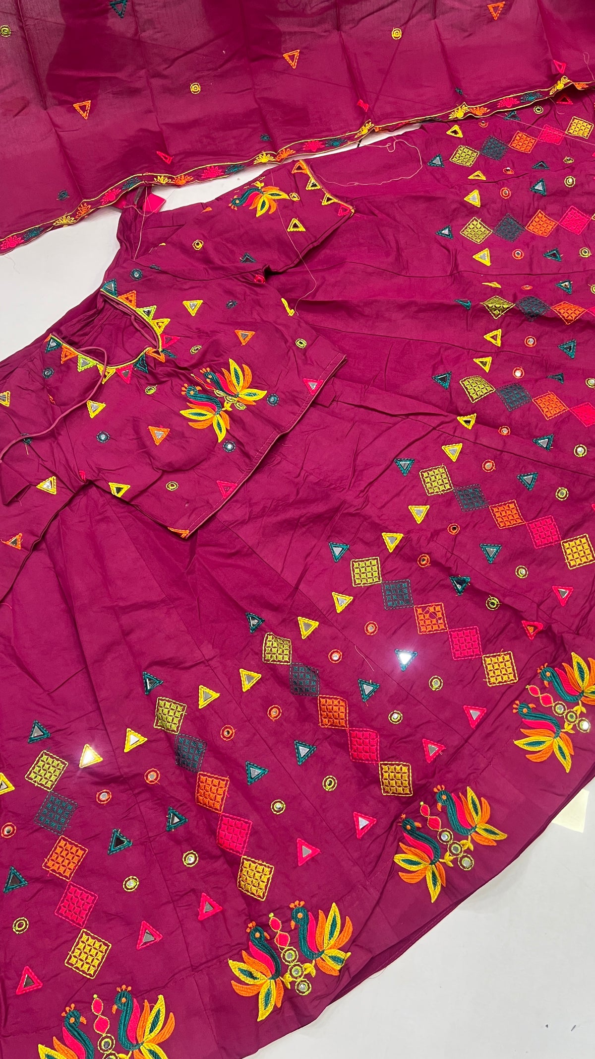 few pc left Heavy Mirror+Thread Work Figure Design Lehnga Set