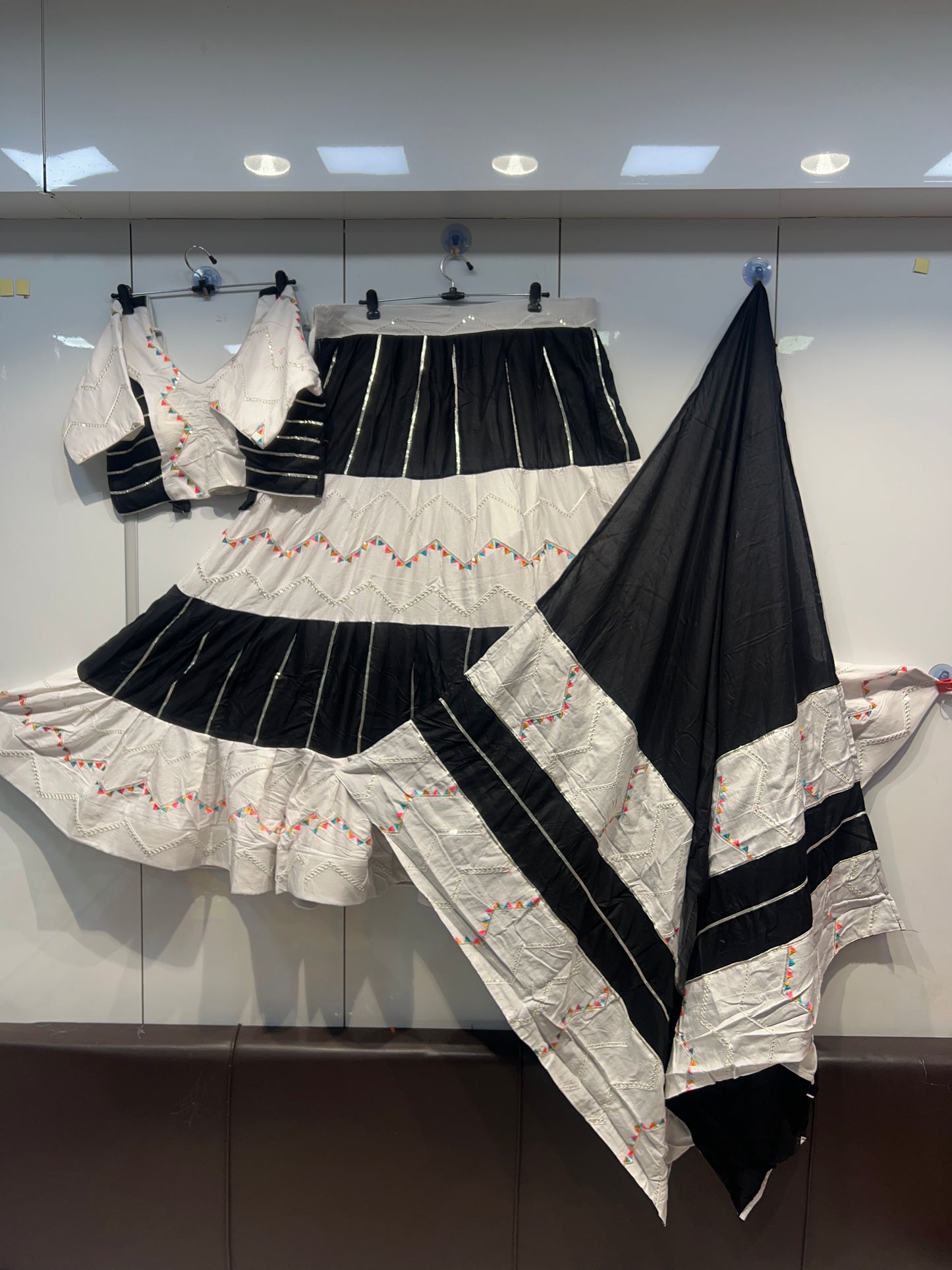 6 MTR flair heavy Thread work Cutting pasting Chaniya choli Duppata set